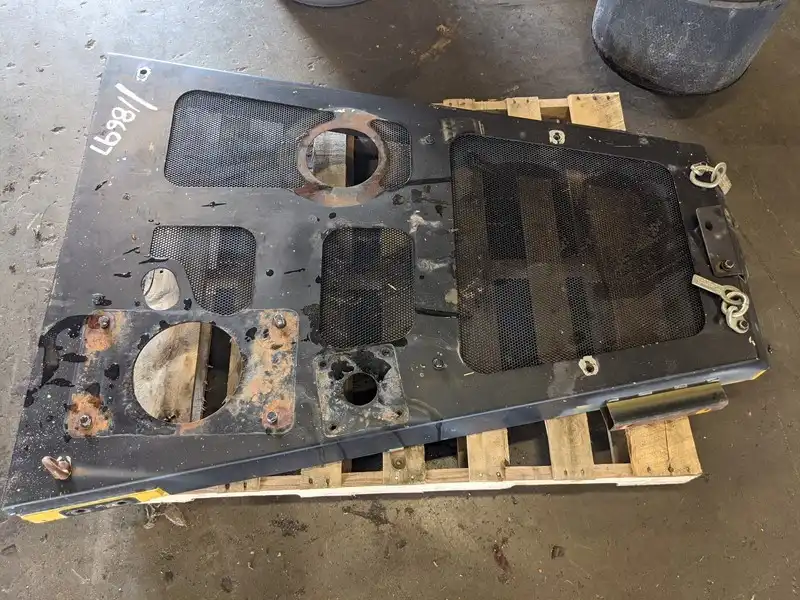 Hood AS image 2