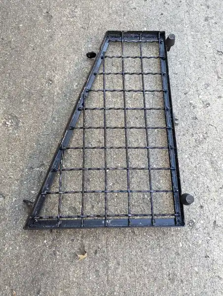 RH Screen image 2