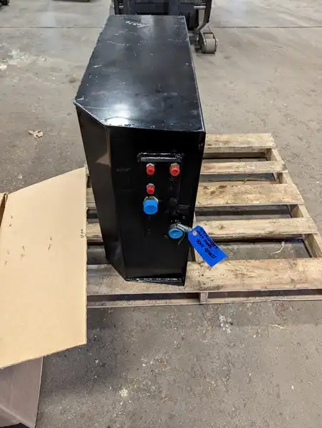 Hydraulic Tank image 2
