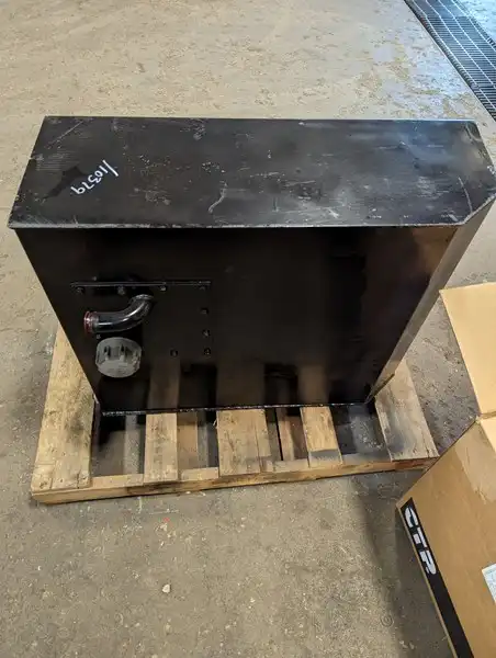 Hydraulic Tank image 3