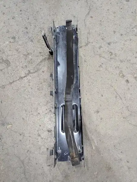 Radiator Bottom Frame image 2