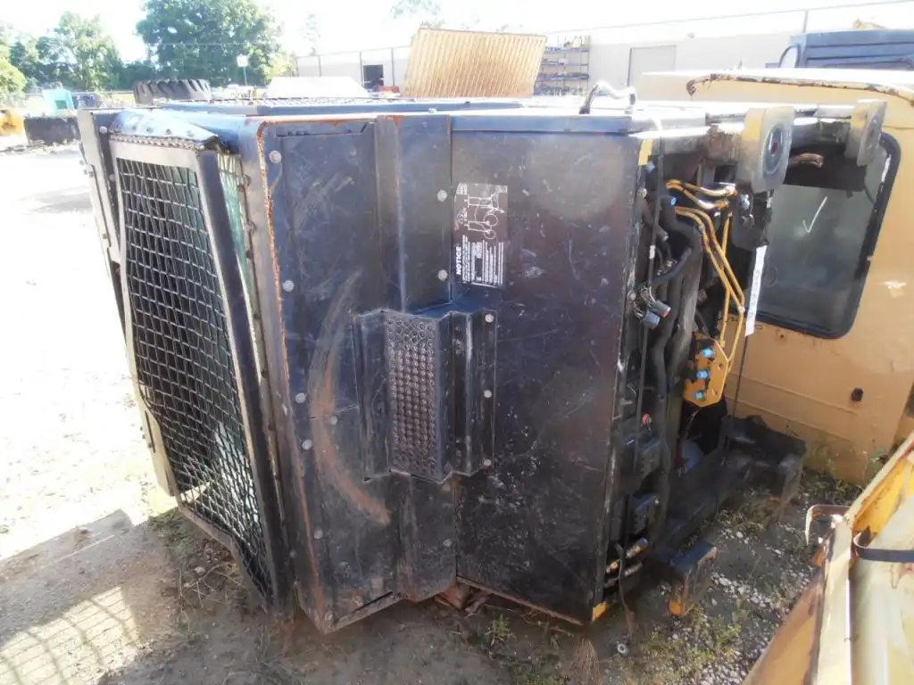USED CAB image 3