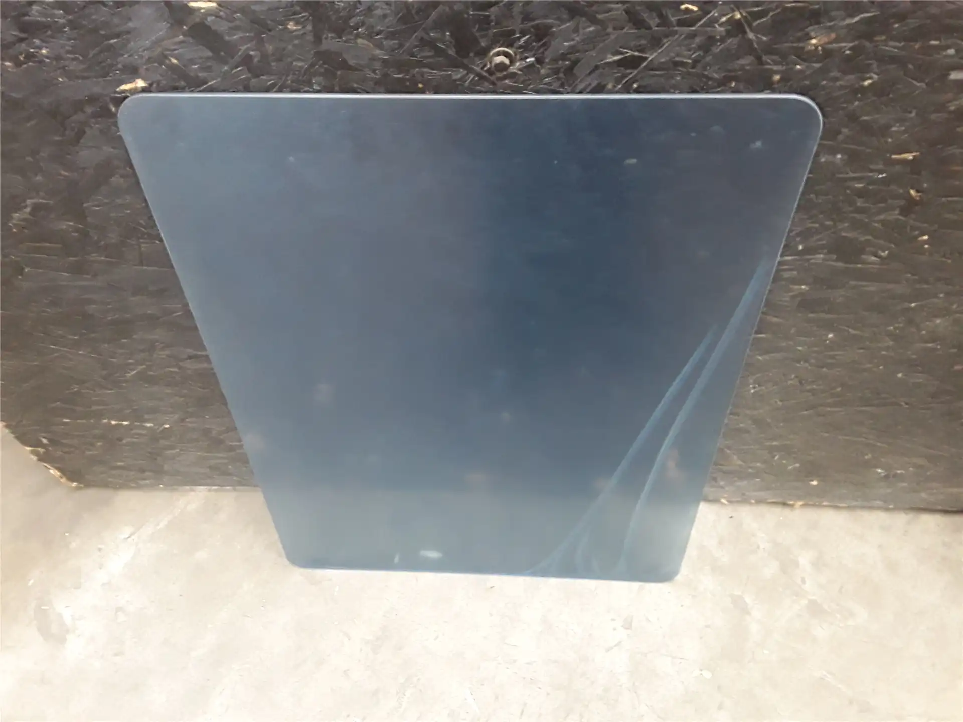 NEW GLASS indicator image 1