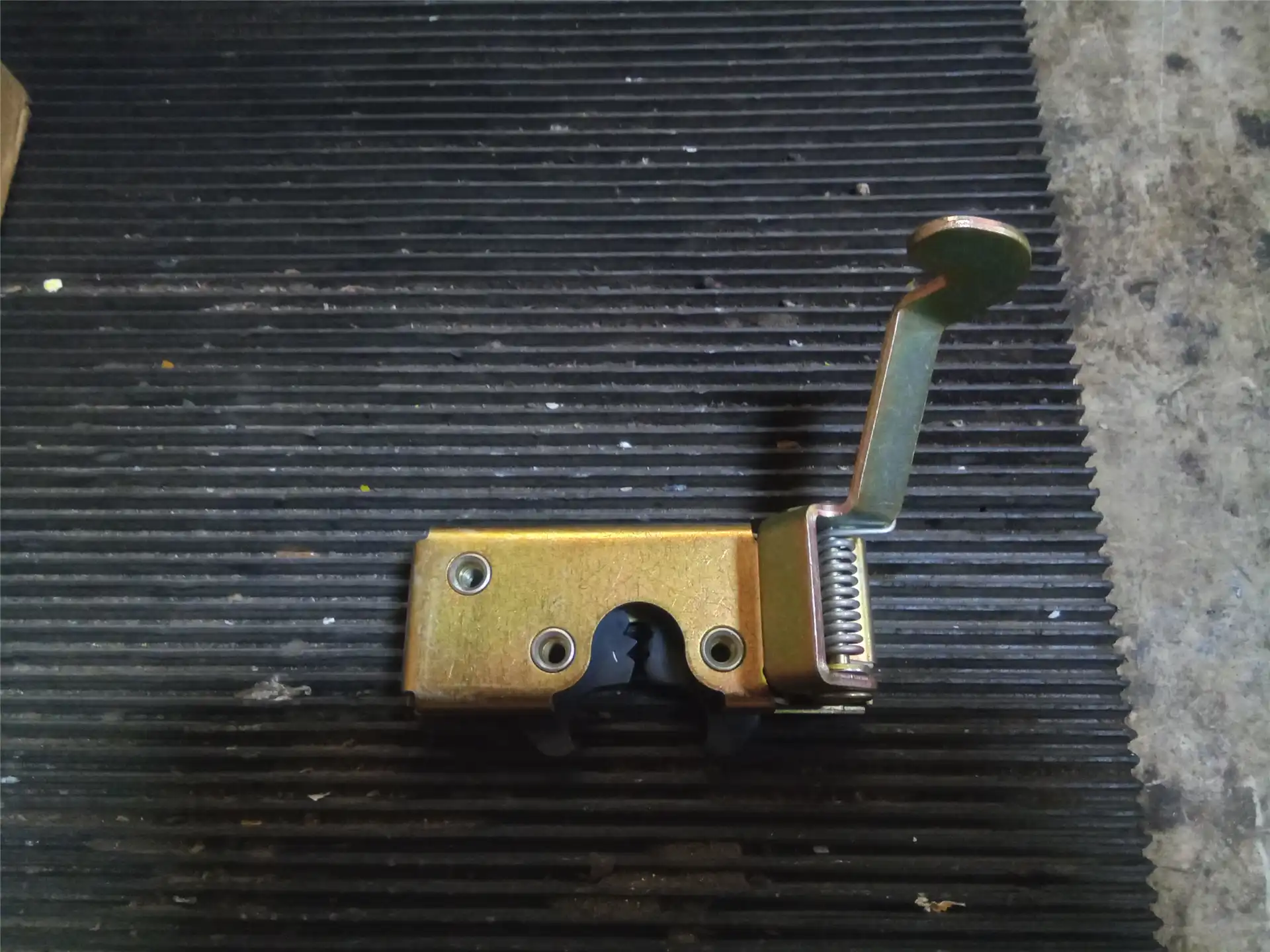 NEW LATCH indicator image 1