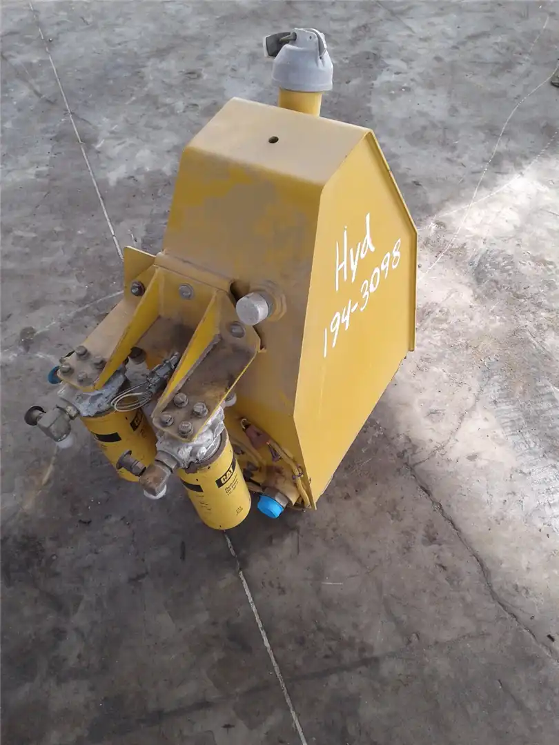 NEW HYDRAULIC TANK indicator image 1