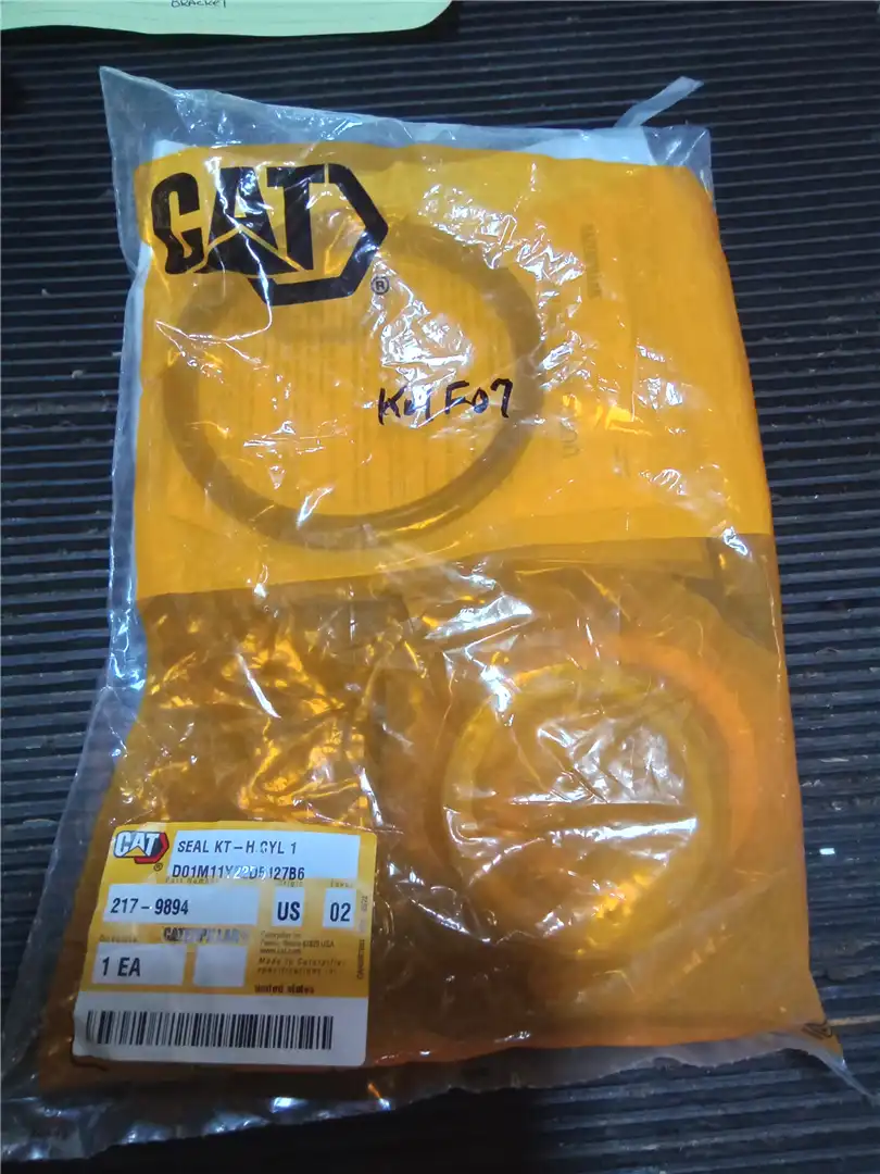 NEW SEAL KIT image 3