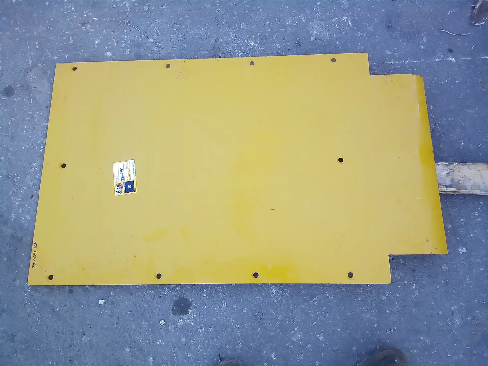 NEW PLATE indicator image 1