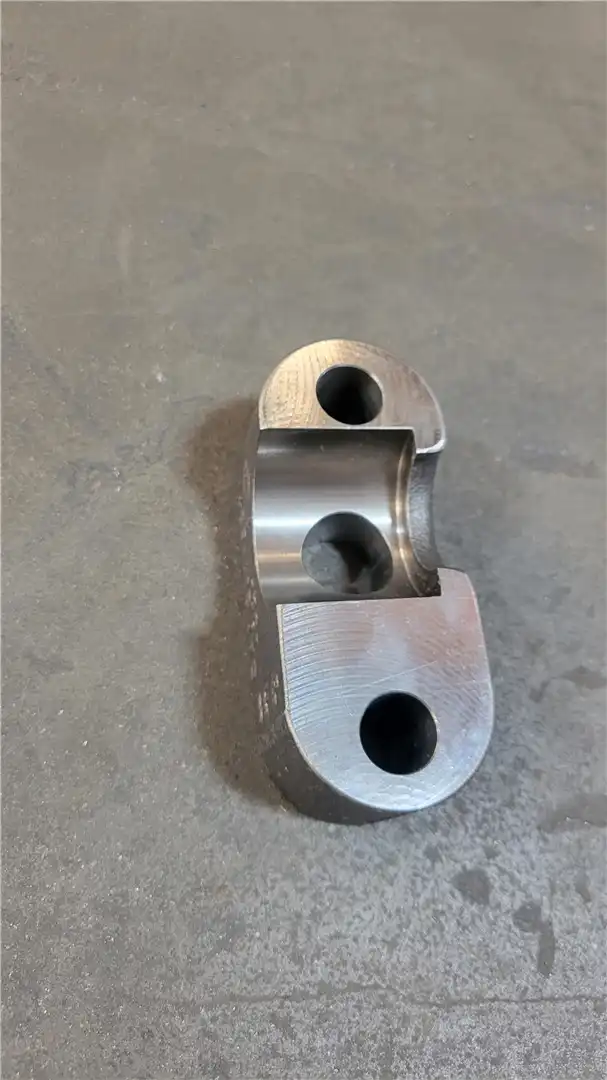 NEW TRACK IDLER BL image 4