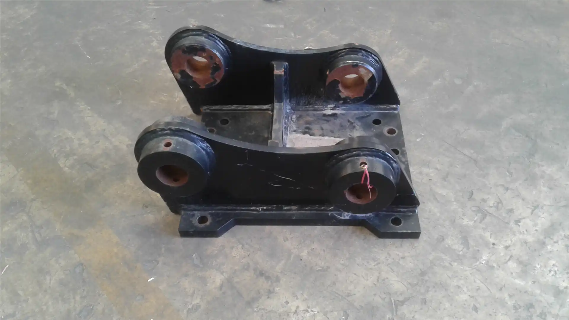 NEW BRACKET image 2