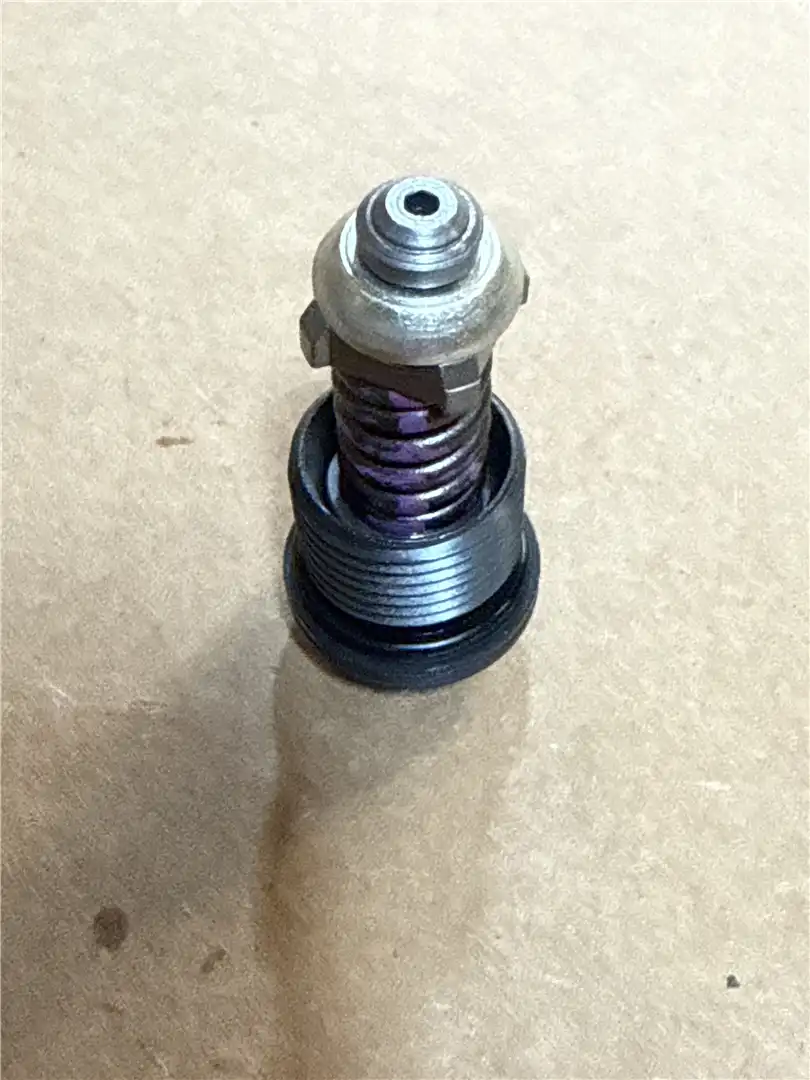 NEW VALVE GP image 2