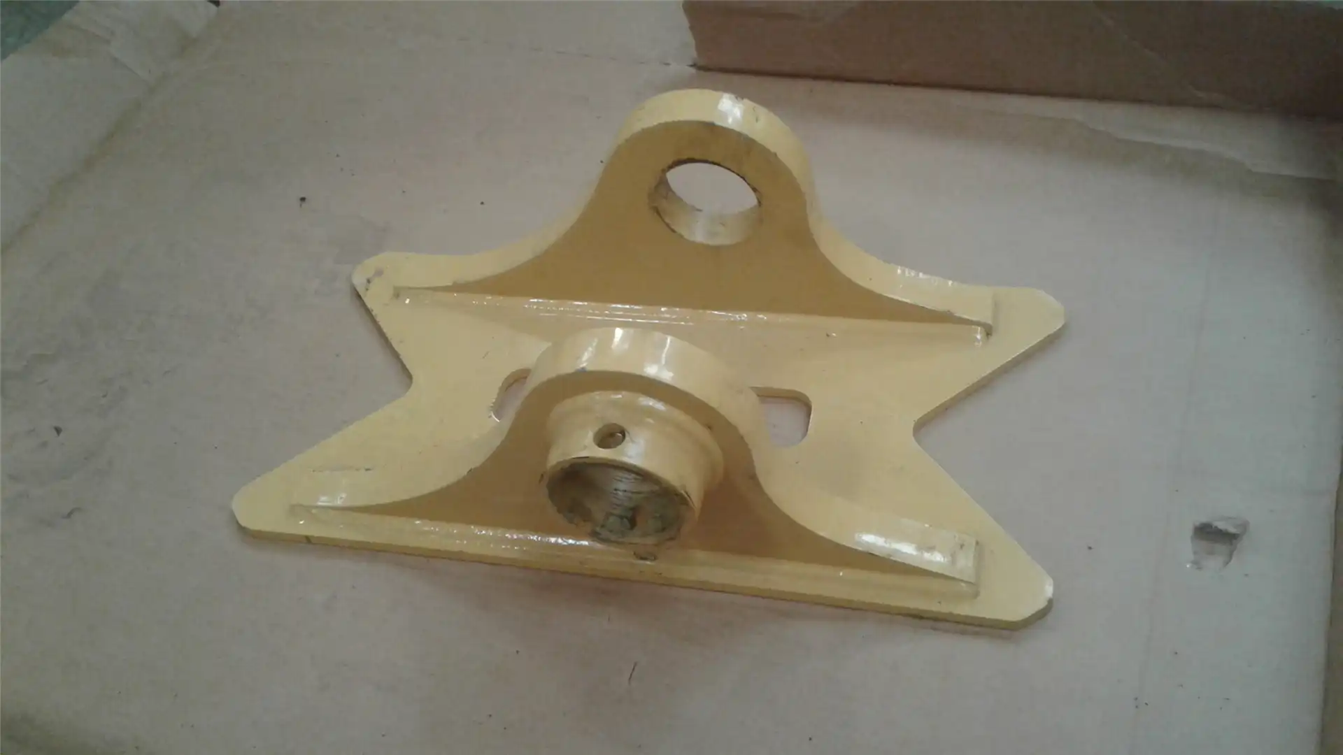 NEW BRACKET image 3