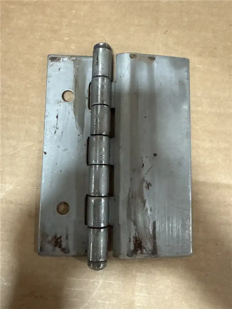 NEW HINGE AS image 2