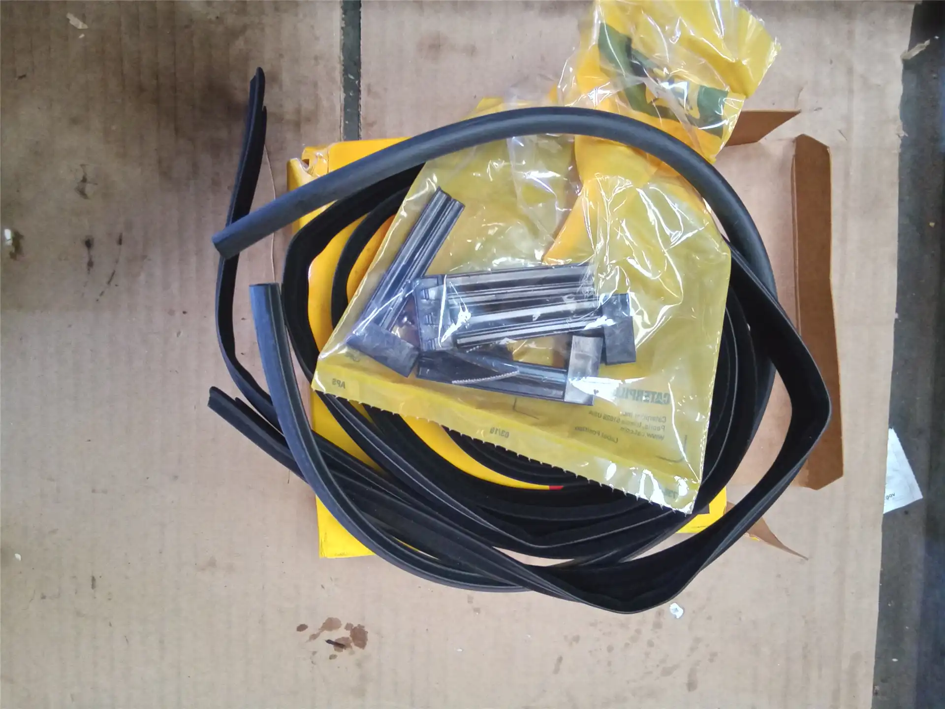 NEW KIT-WINDOW indicator image 1