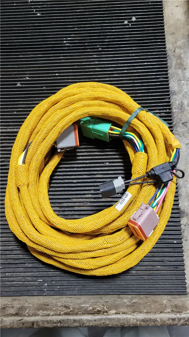 NEW REAR HARNESS indicator image 1