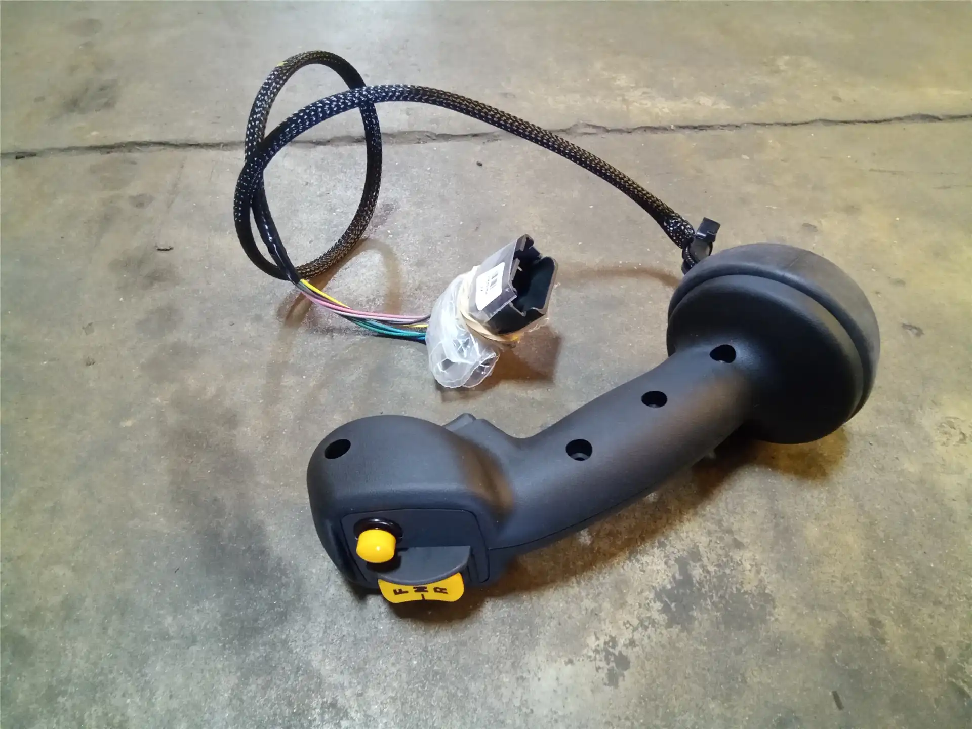 NEW JOYSTICK indicator image 1