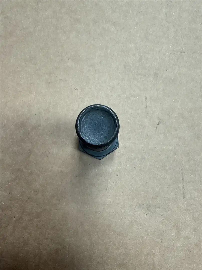 NEW BOX OF BOLTS image 7