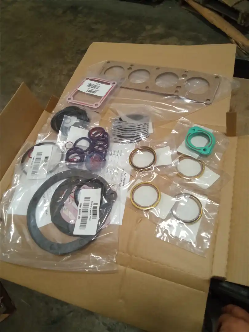 NEW GASKET KIT indicator image 1