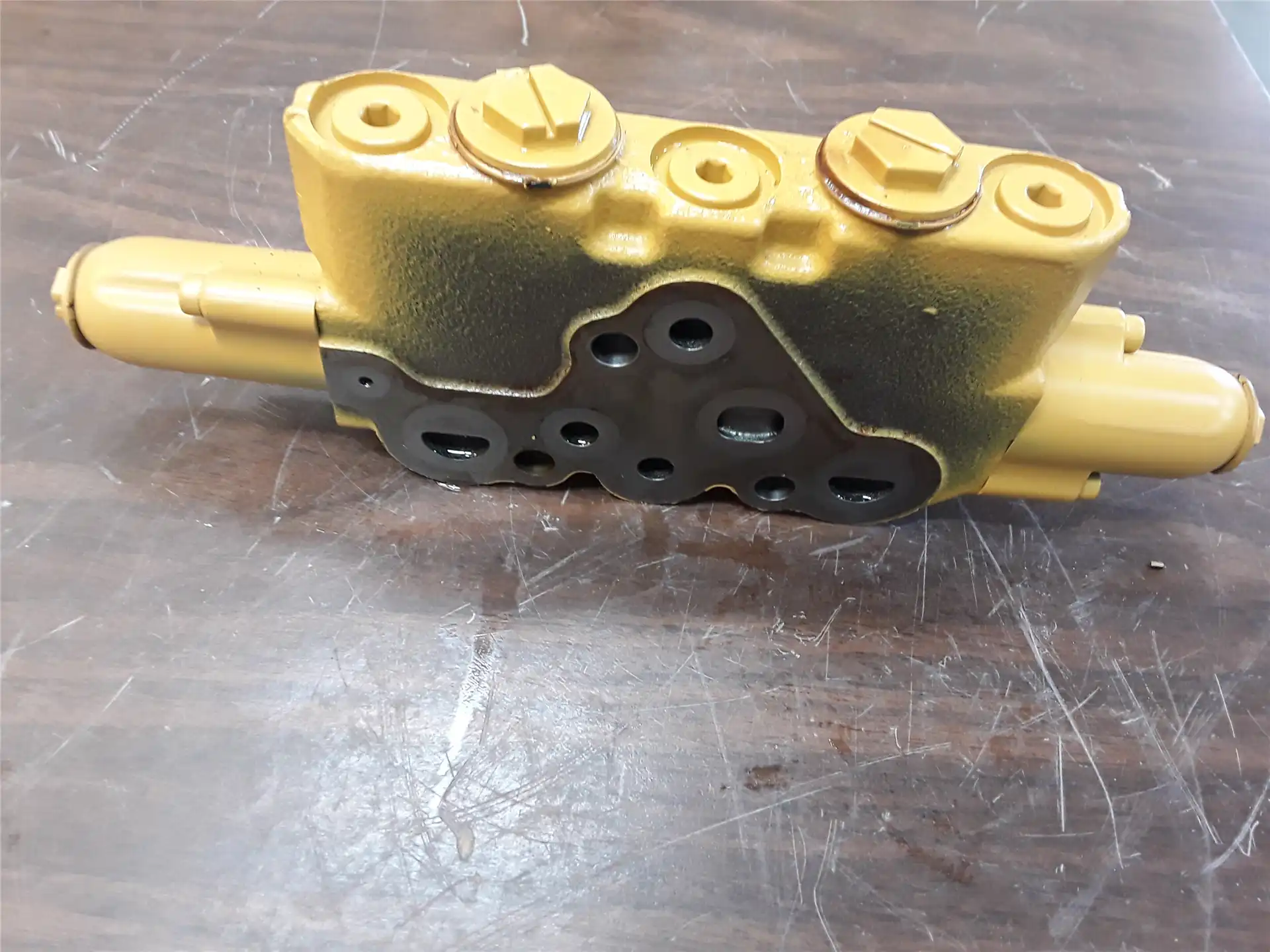 NEW VALVE GP image 2