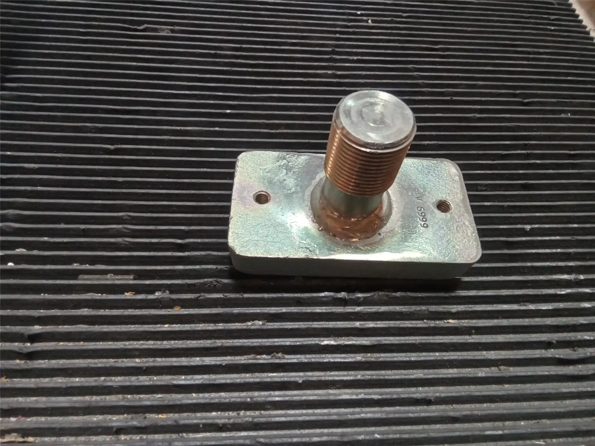 NEW MAGNET image 2
