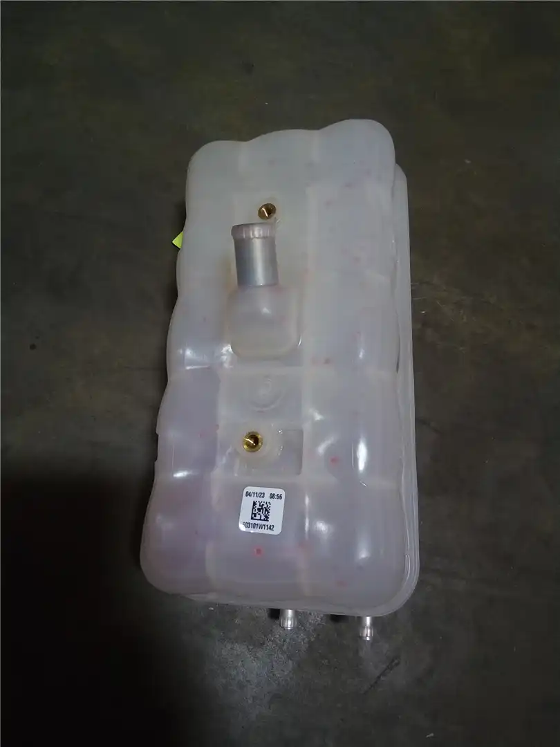 NEW COOLANT TANK image 2