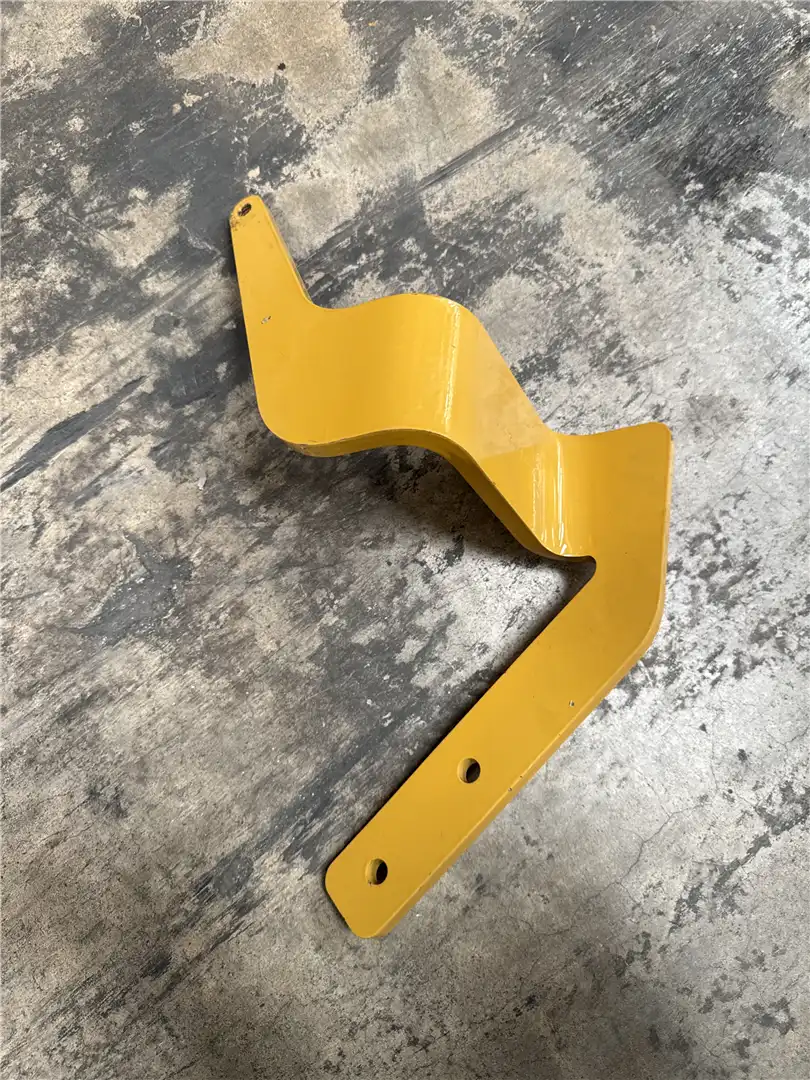 NEW BRACKET image 4