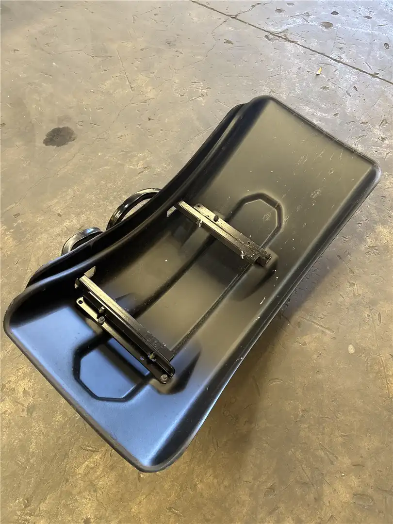 NEW FRONT FENDER image 2