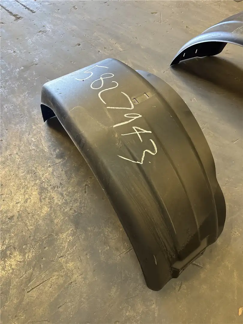 NEW REAR FENDER image 3