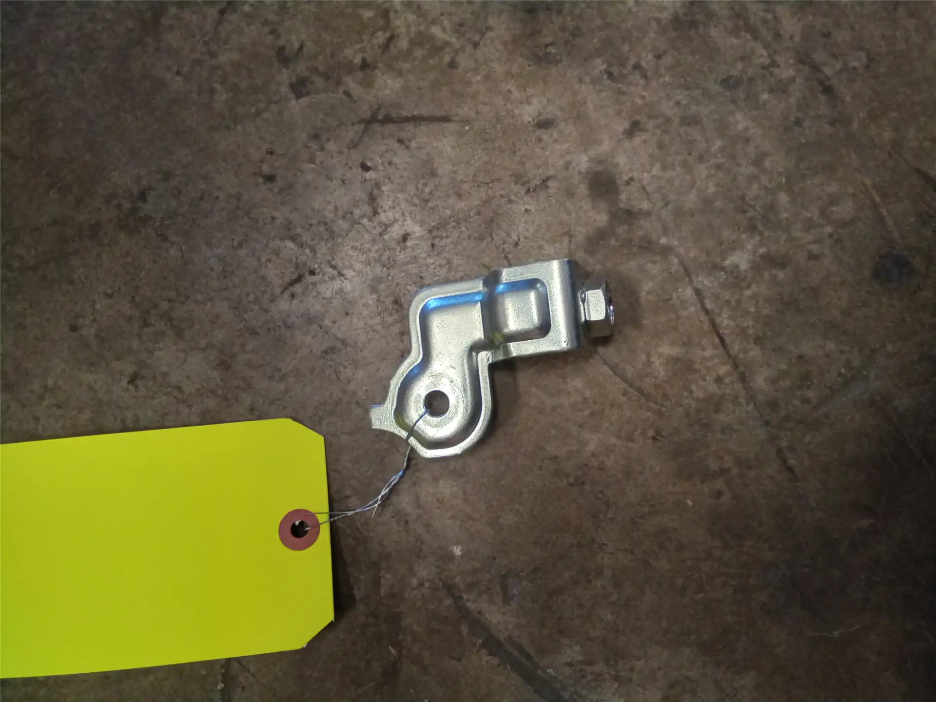 NEW BRACKET image 2