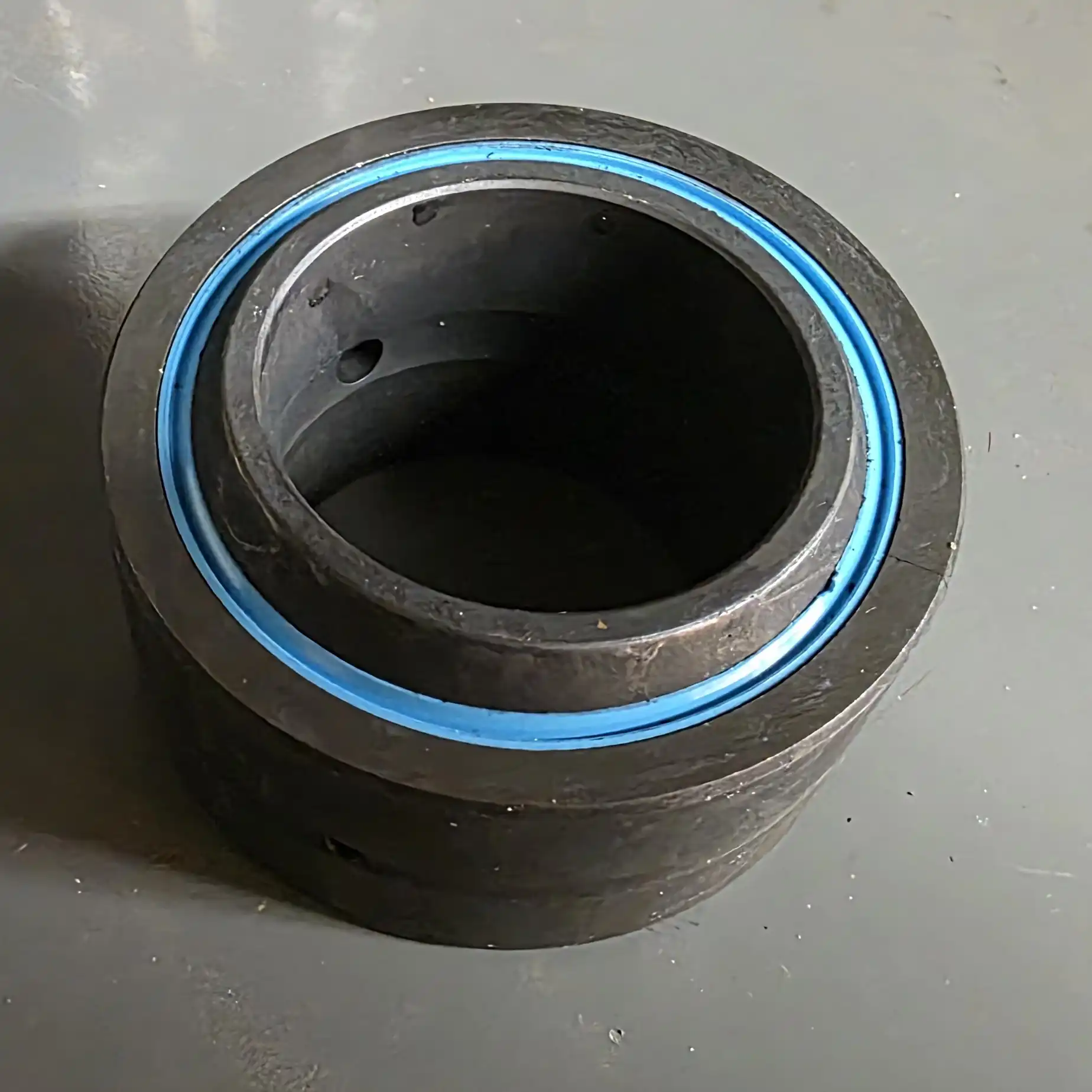 NEW BEARING image 2