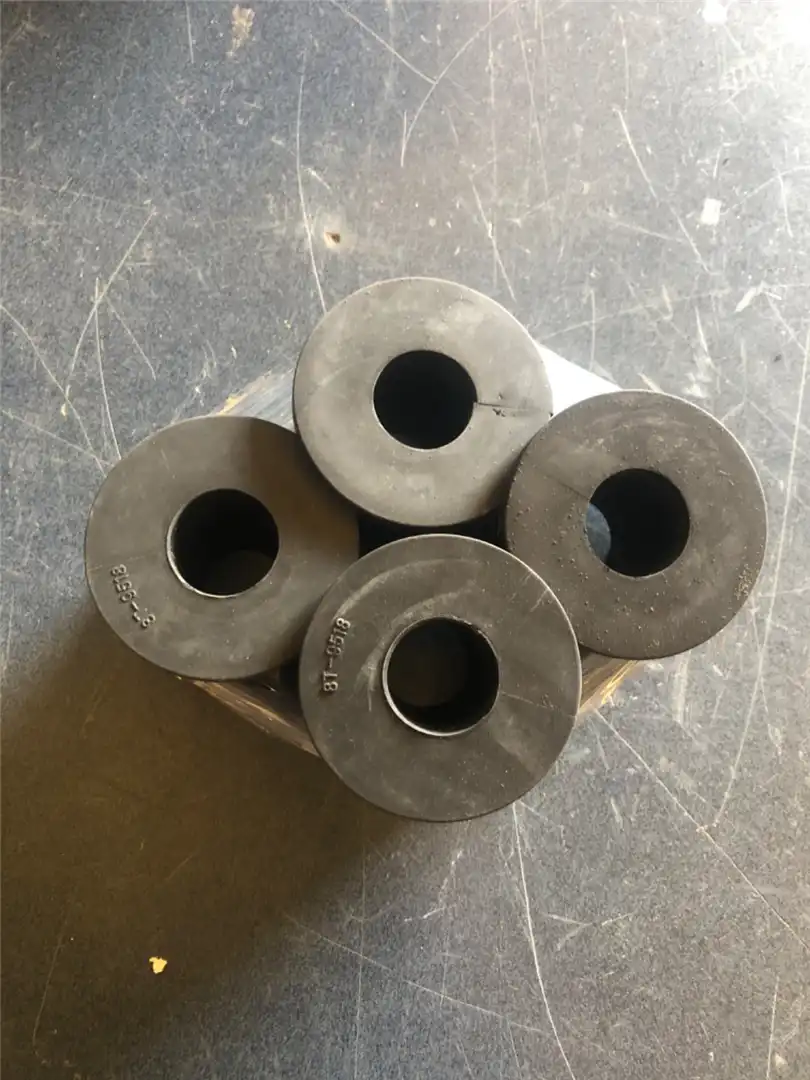 GROMMET image 2
