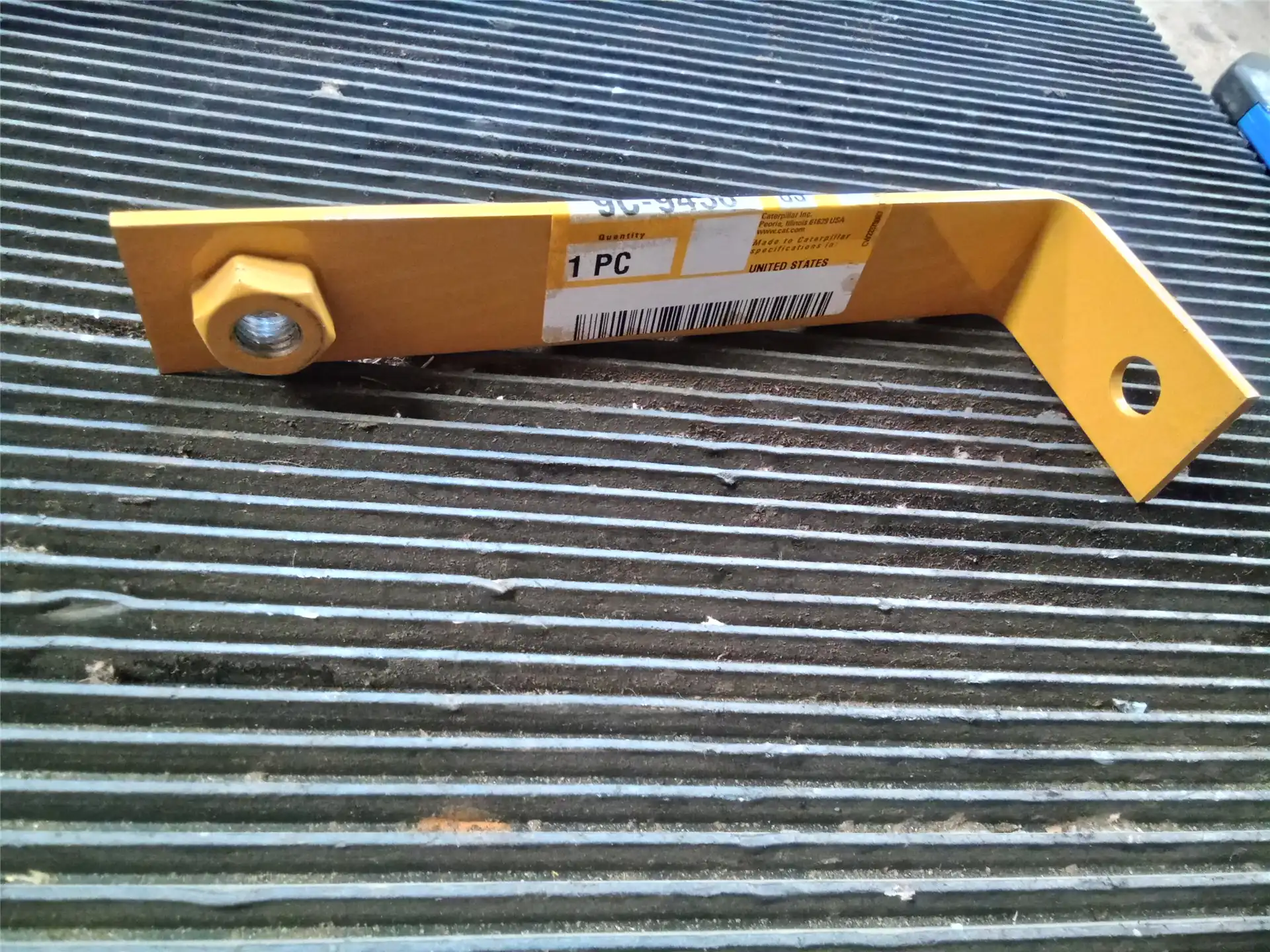 NEW BRACKET indicator image 1