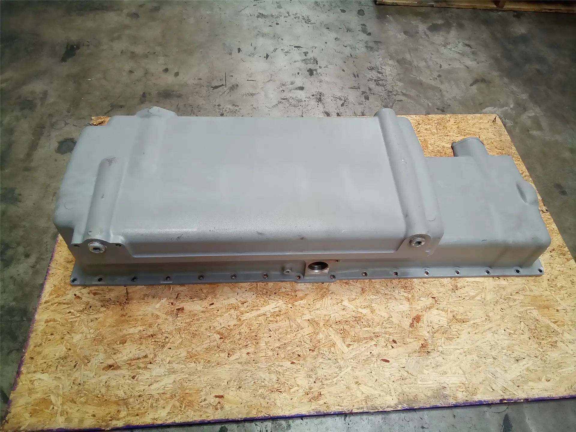 NEW OIL PAN image 2