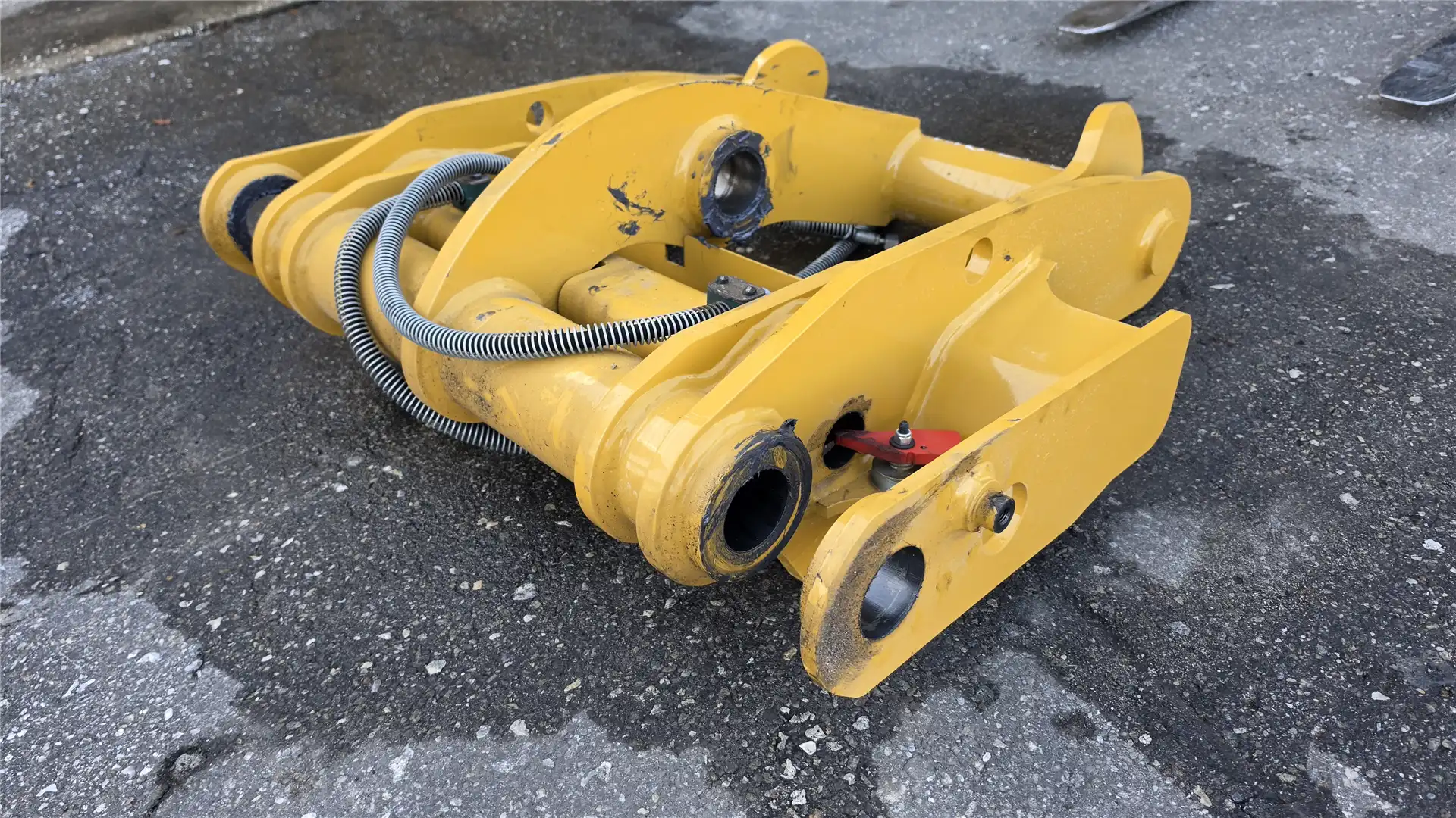 NEW COUPLER GP image 2