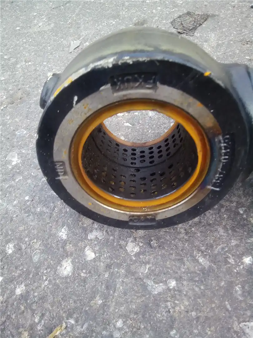 NEW BUCKET CYL image 3