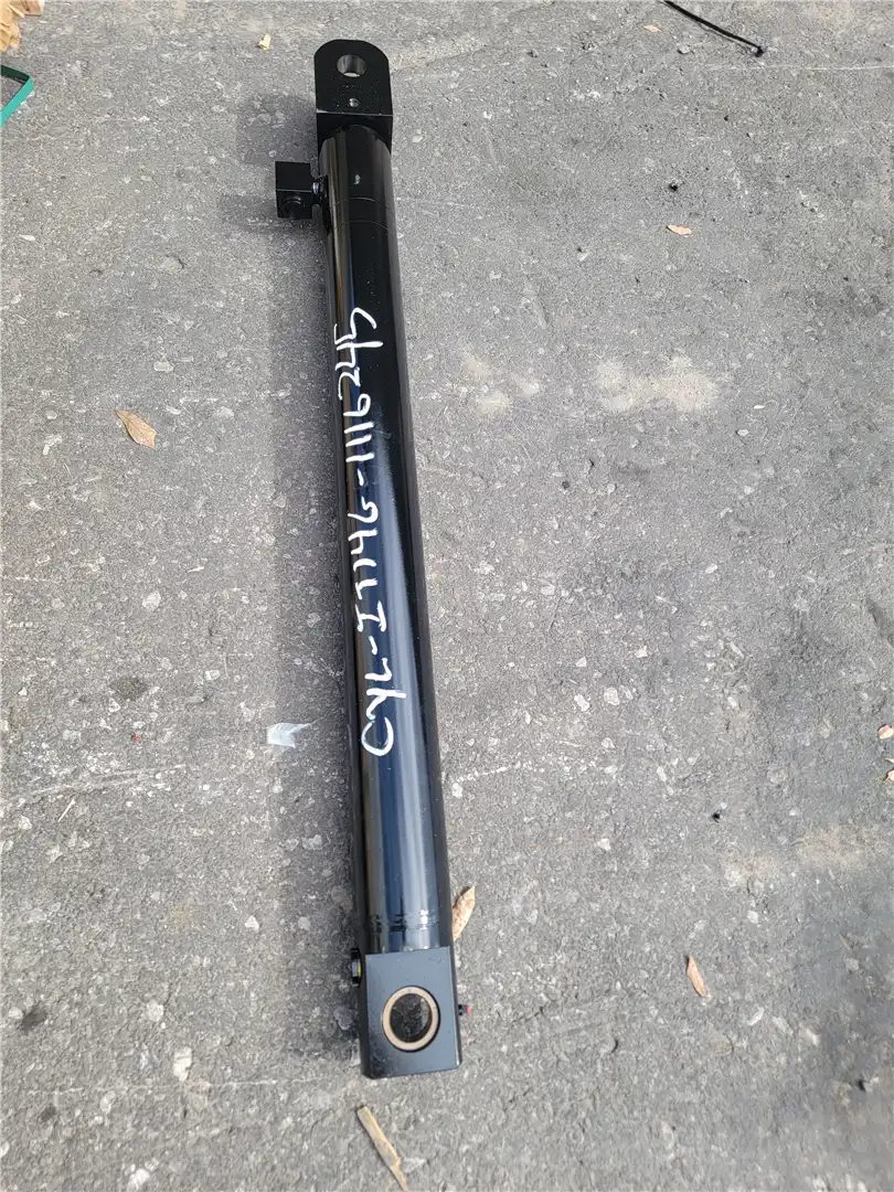 NEW TILT CYLINDER image 2