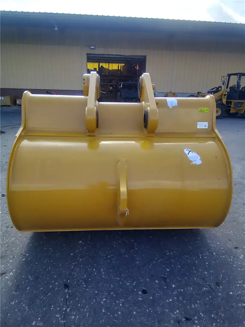 NEW 81INCH BUCKET image 3