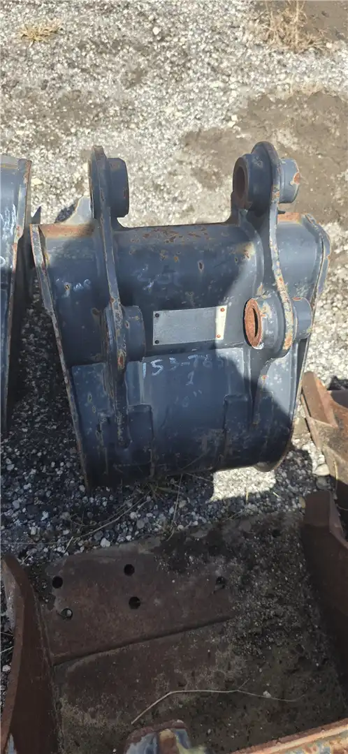 NEW 16INCH BUCKET image 2