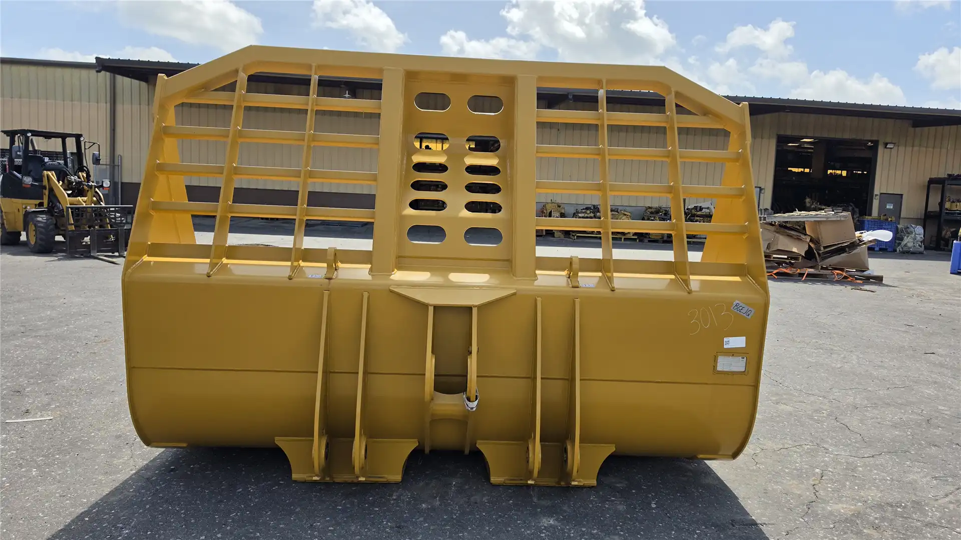 NEW 119INCH BUCKET image 3