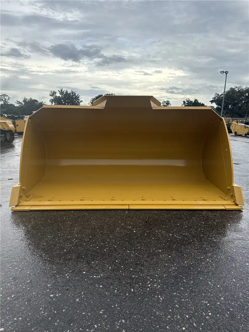 NEW 137INCH BUCKET image 2