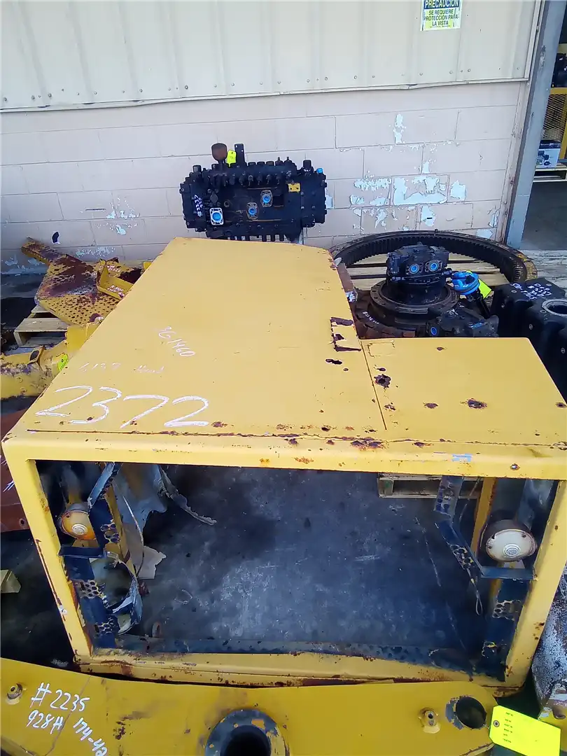 USED HOOD AS indicator image 1