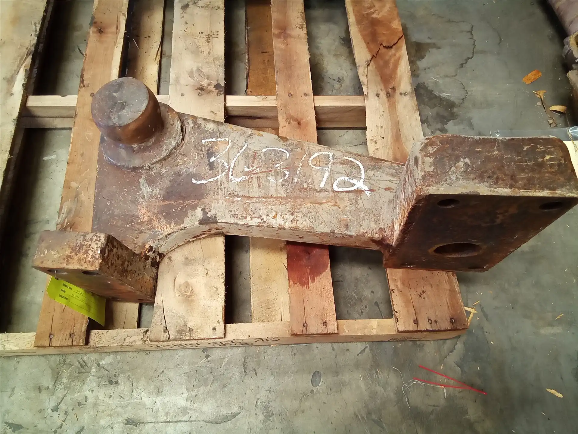 USED TRUNNION LH image 3