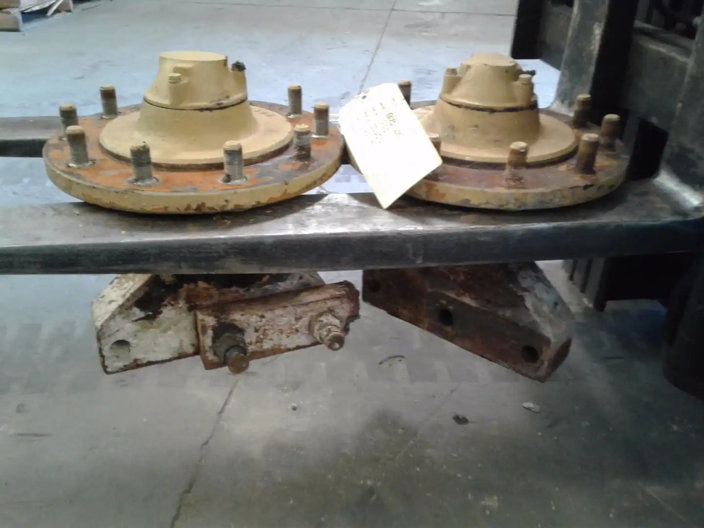 USED SPINDLE image 4