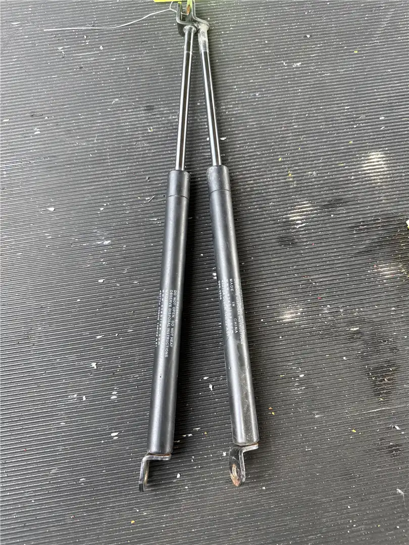 USED GAS SPRING indicator image 1