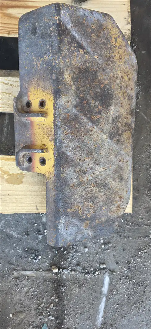 USED GUARD RH image 2