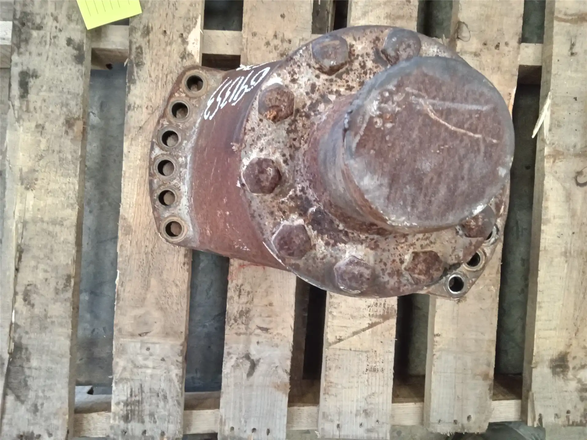 USED TRUNNION image 2