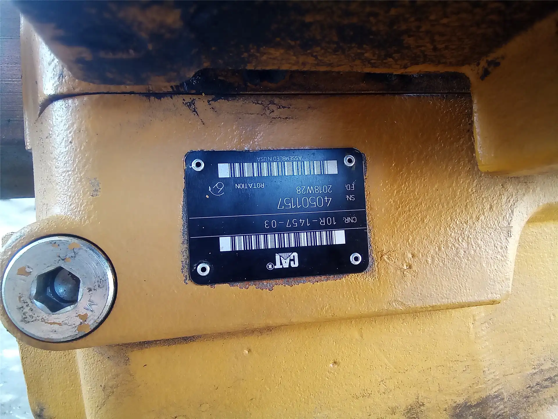 USED HYD PUMP image 7