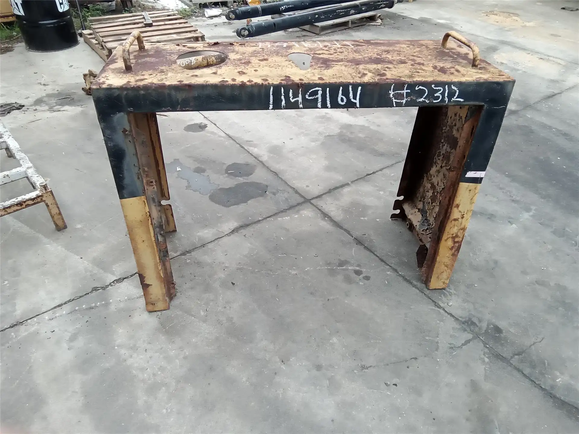 USED SHROUD indicator image 1
