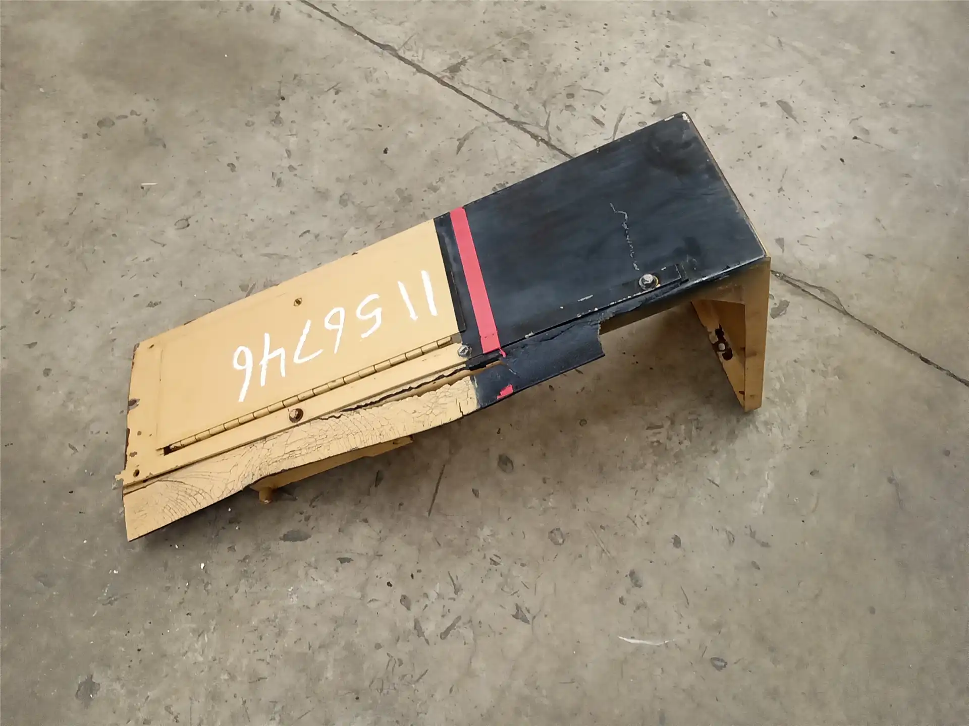 USED BRACKET AS image 2