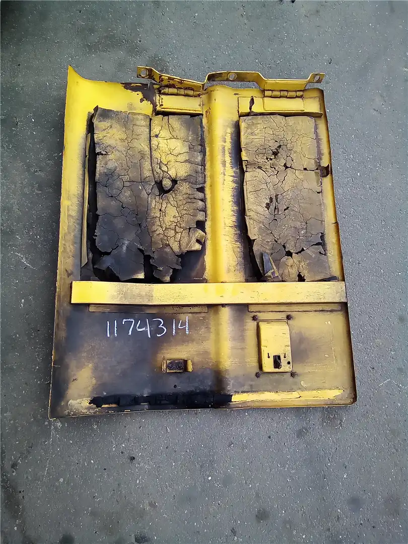 USED DOOR image 2