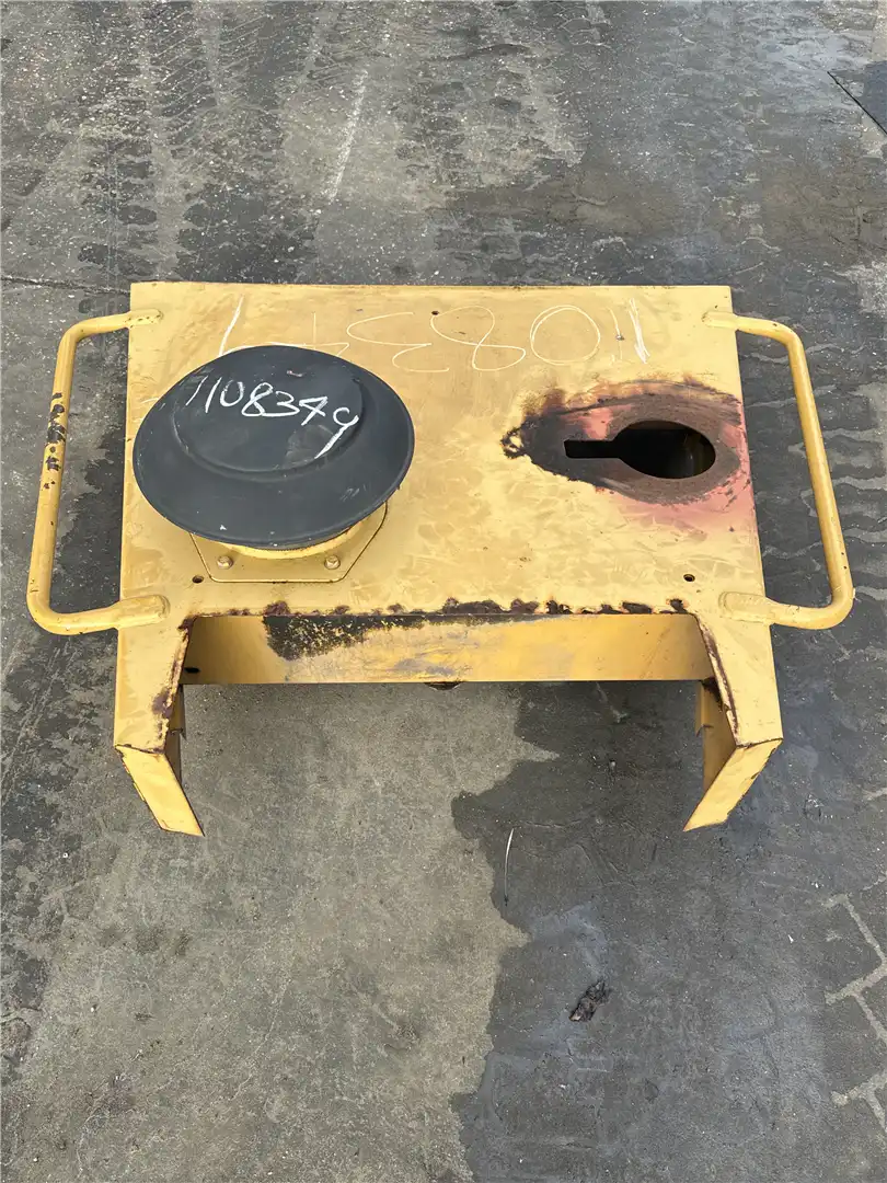 USED HOOD AS image 3